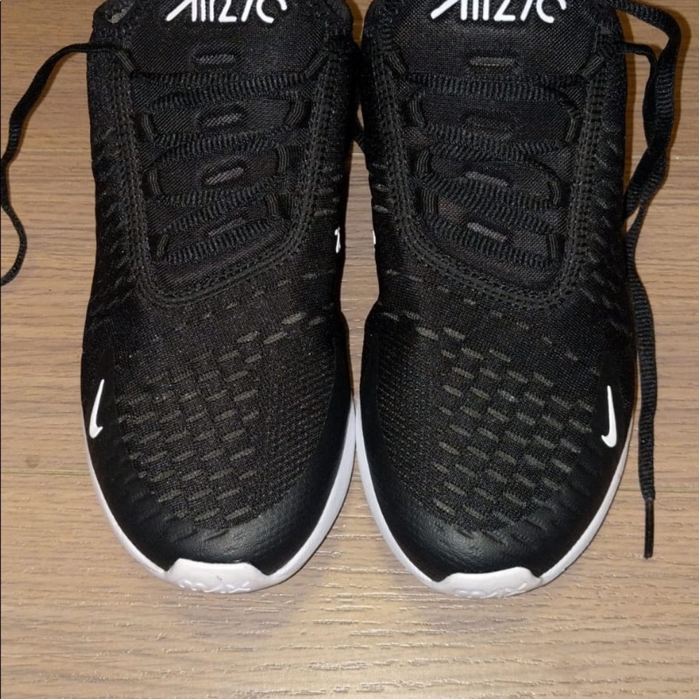 Nike air 270